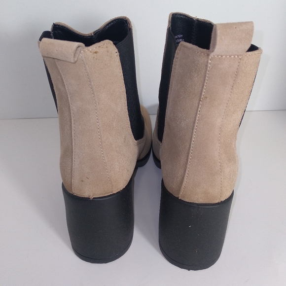 Steve Madden Match Suede Taupe Chelsea Ankle Boots Women's Size- 11 - Picture 5 of 7